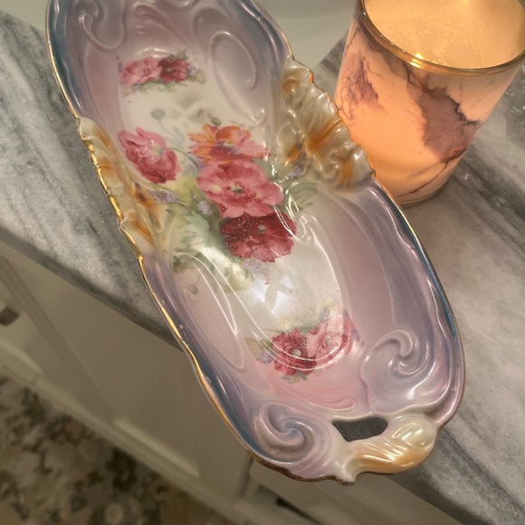 Vintage beautiful 1940s dish 12 long by five wide - Picture 8 of 13